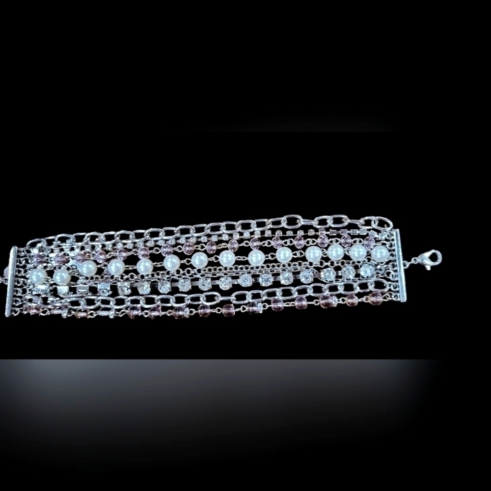8-in-1 Diamond, Pearl, and Link Bracelet Set - Versatile Elegance!